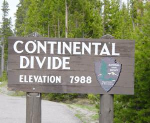 image:Continental Divide in Yellowstone-300px.JPG