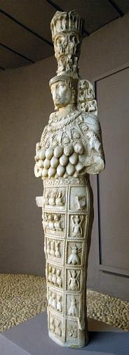 Artemis sculpture.Image provided by Classroom ClipArt (http://classroomclipart.com)