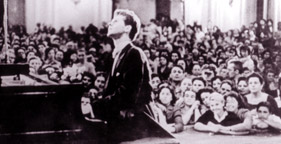 Cliburn playing in the final round of the First International Tchaikovsky's Piano Competition