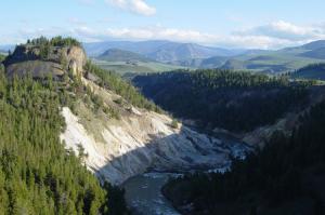 image:Calcite Springs in Yellowstone-300px.JPG
