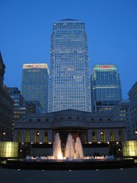 HSBC Building (left), 1 Canada Square building (centre), Citigroup building (right)
