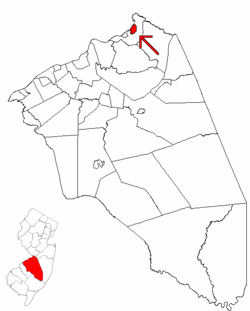 The City of Bordentown highlighted in Burlington County. Inset map: Burlington County highlighted in the State of New Jersey.