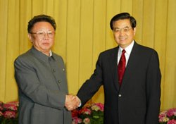 Kim Jong-il with Chinese President  in April 2004