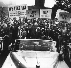 Eisenhower presidential campaign in Baltimore, Maryland, September 1952.
