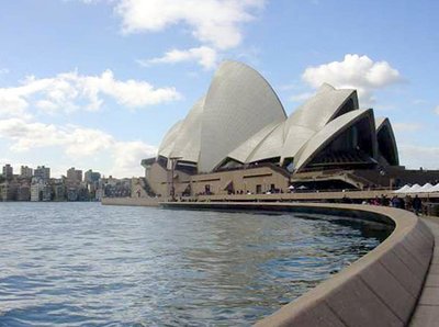 : one of the world's most recognizable opera houses