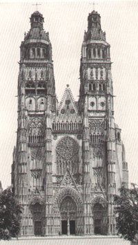 Tours Cathedral: 15th century Flamboyante Gothic west front with Renaissance pinnacles, 1547