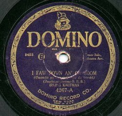 Label of the second "Domino Records", late 1920s