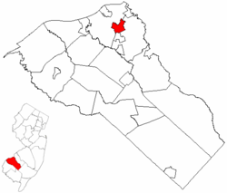 Woodbury highlighted in Gloucester County. Inset map: Gloucester County highlighted in the State of New Jersey.