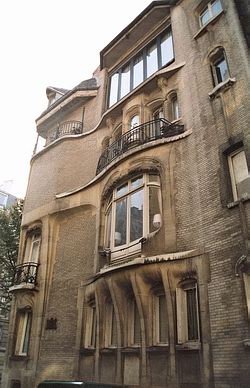 Art Nouveau style faade of the Htel Guimard in the 16th arrondissement of Paris.