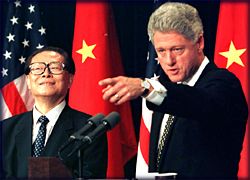 Bill Clinton and Jiang Zemin hold joint press conference