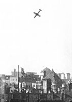 Final dive of a V-1 over London
