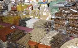 Spices at an outdoor market, Thailand. Image provided by Classroom Clipart (http://classroomclipart.com)