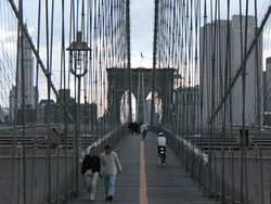 View from the pedestrian path of the Brooklyn Bridge (2002)