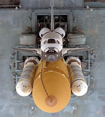 8/20/96 rollout of Shuttle Alantis from VAB for STS-79 mission.(NASA)