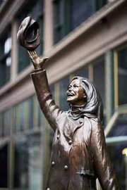 Statue of Mary Tyler Moore in downtown Minneapolis