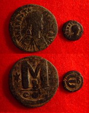 Anastasius 40 nummi (M) and 5 nummi (E)