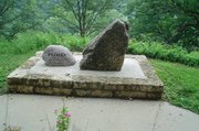Chief Peosta's Gravesite.